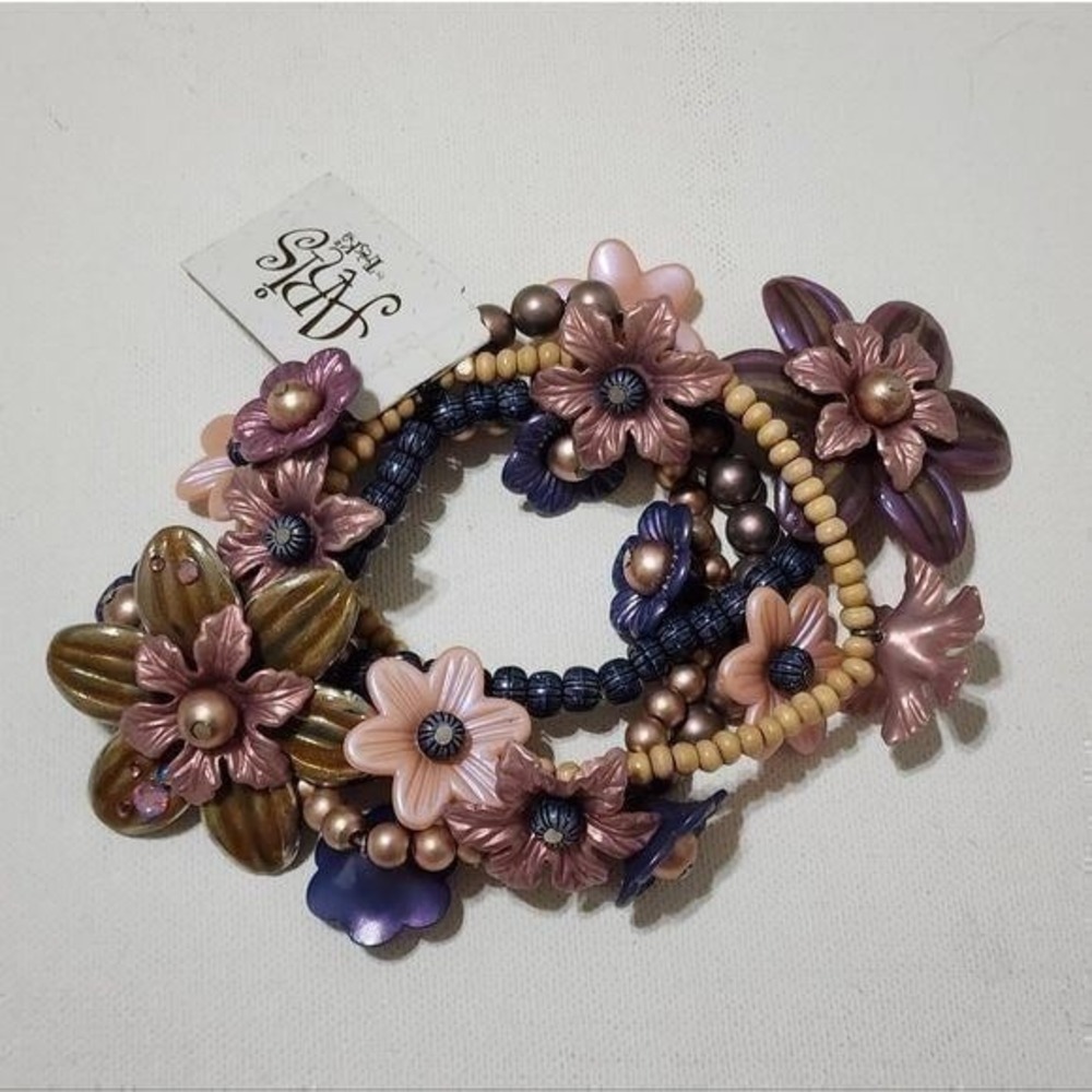 Treska flower beaded bracelet bundle lot new!!!